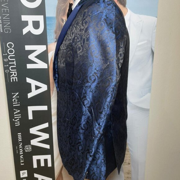 COURTURE 1910 CHASE PAISLEY PRINT DINNER JACKET - Picture 3 of 5